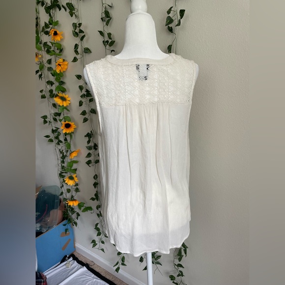 Torrid Embroidered Gauze Tank Top - Picture 14 of 16